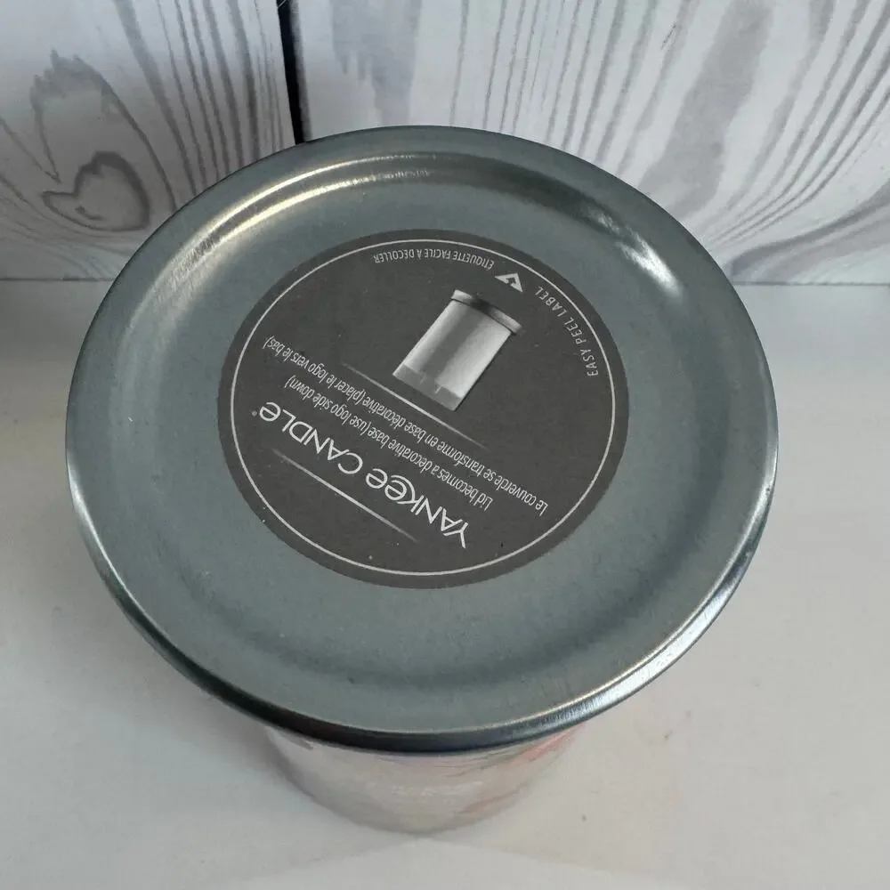 YANKEE CANDLE 20 OZ 2-WICK MACINTOSH CANDLE IN DECORATOR JAR New